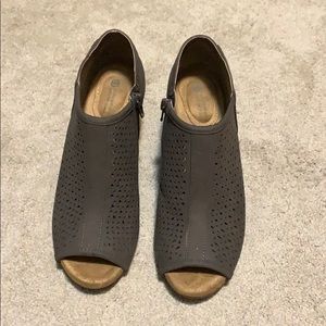 Open toe booties size 6.5